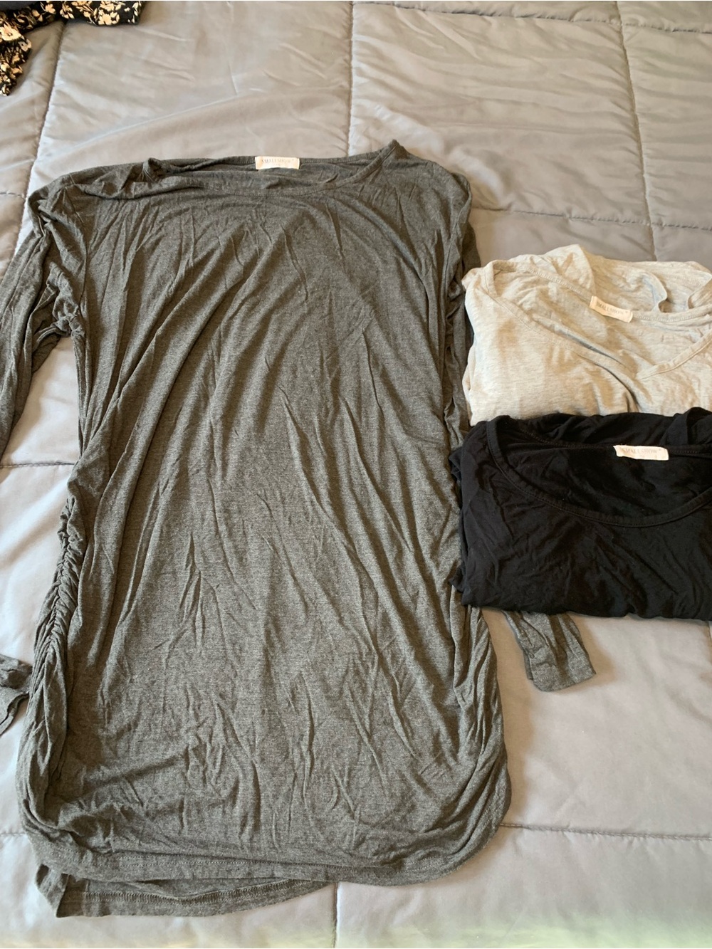 SMALLSHOW 3 PACK BUNDLE Maternity Long-Sleeve Crewneck Tees